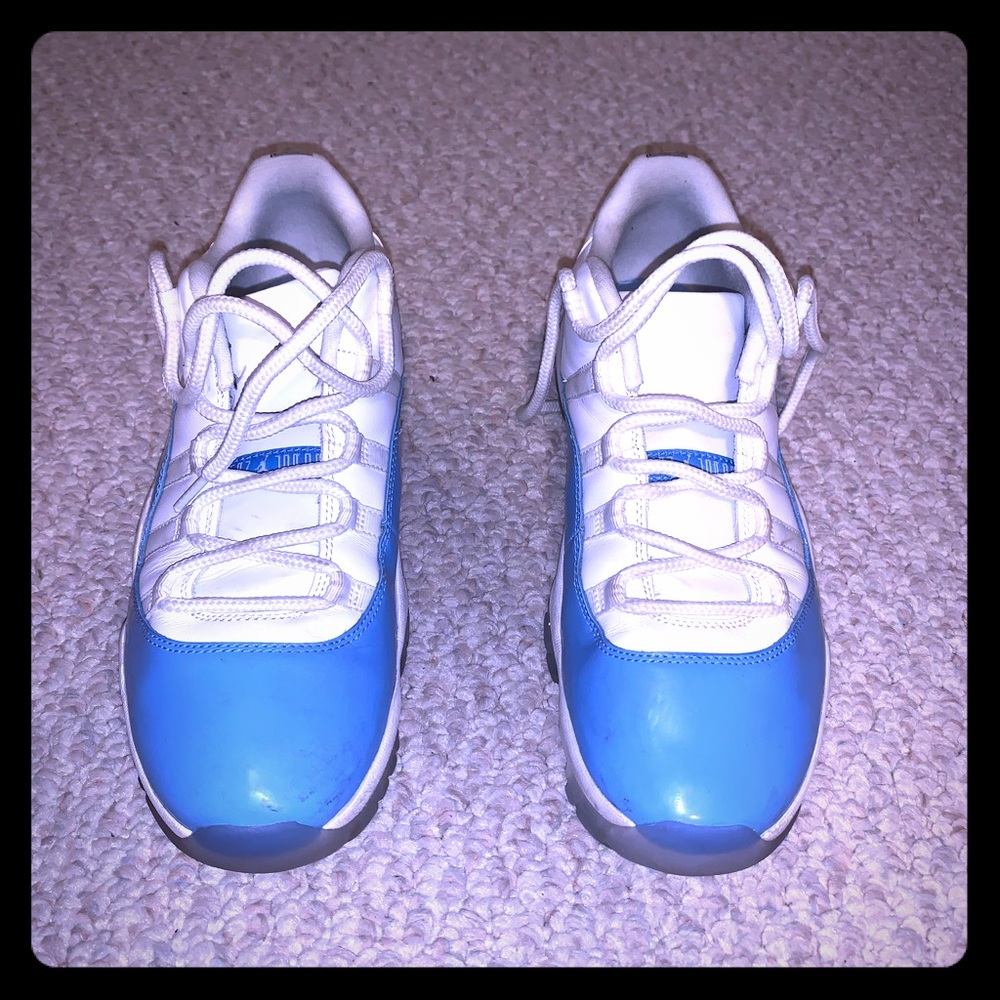 Jordan 11 low North Carolina